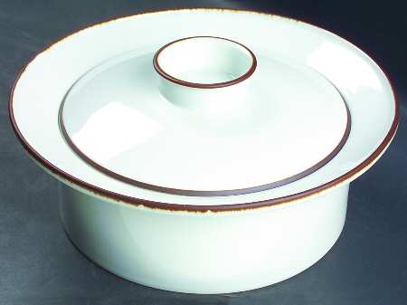Epoch Brown 2 Qt Round Covered Casserole