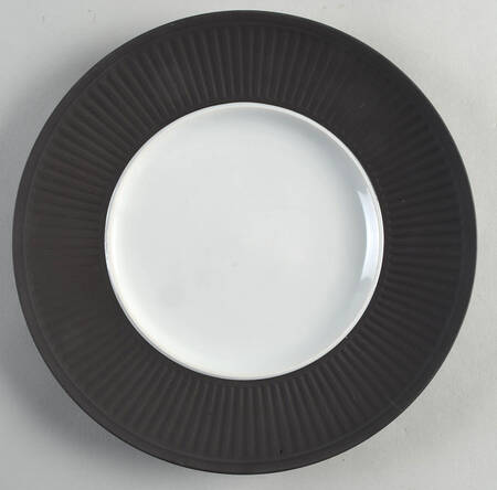 Flamestone Fluted Brown (Older) Luncheon Plate