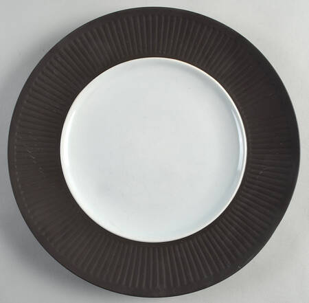 Flamestone Fluted Brown (Older) Large Dinner Plate