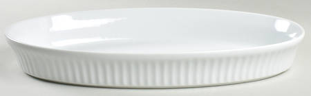 Fluted White Cafe 15" Oval Baker