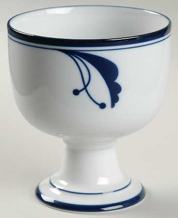 Bayberry Blue (Japan, Portugal) 12 Oz China Goblet
