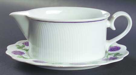 Lorraine Gravy Boat & Underplate