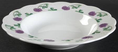 Lorraine Large Rim Soup Bowl