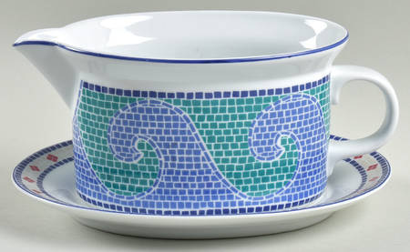 Waves Gravy Boat & Underplate