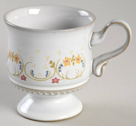 Avignon Footed Cup