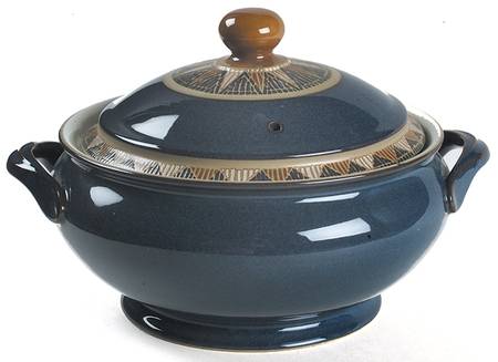 Boston Spa 2 Qt Round Covered Casserole