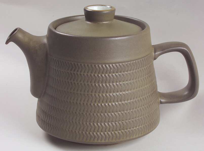Camelot Dark Green (Older) Small Teapot & Lid
