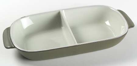 Camelot Dark Green (Older) Rectangular Divided Vegetable Bowl