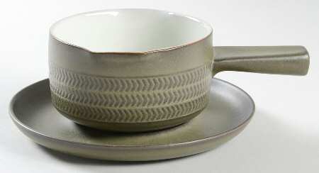 Camelot Dark Green (Older) Round Gravy Boat & Underplate