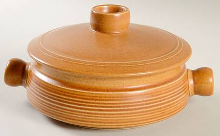 Canterbury 1.25 Qt Round Covered Casserole