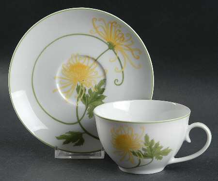 Dreaming Flat Cup & Saucer Set