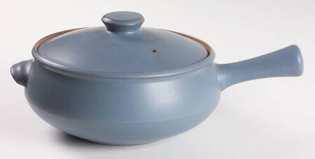 Echo Blue 2.5 Qt Round Covered Casserole