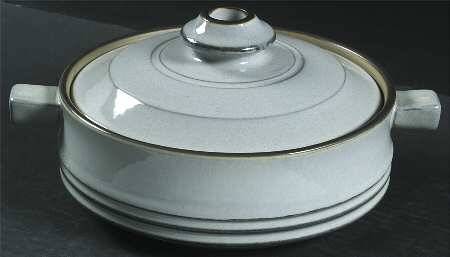 Fjord 1.5 Qt Round Covered Casserole