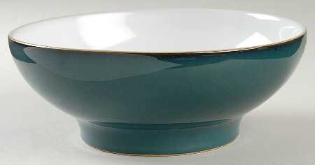 Greenwich 9" Round Pedestal Serving Bowl