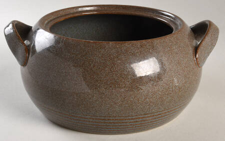 Greystone 1.75 Qt Round Covered Casserole No Lid