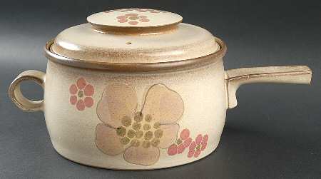 Gypsy 2.5 Qt Round Covered Casserole