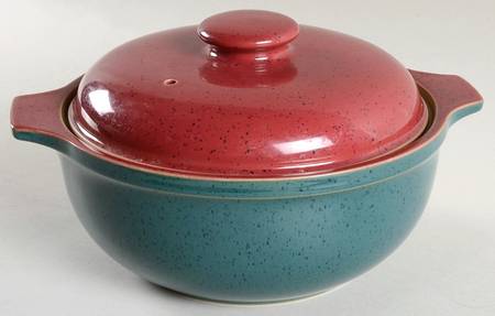 Harlequin 2 Qt Round Covered Casserole