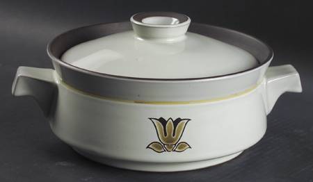 Kimberly 2 Qt Round Covered Casserole