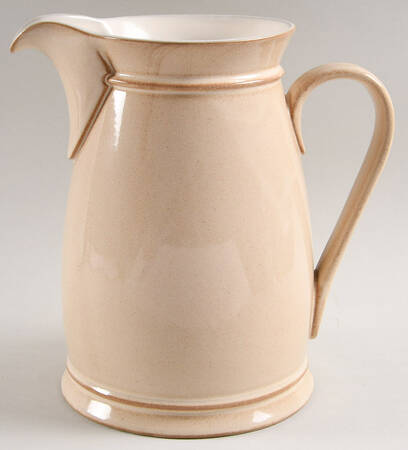 Luxor 80 Oz Pitcher