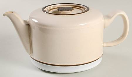 Madrigal Teapot & Lid