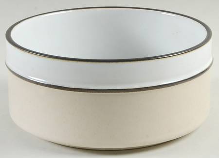 Madrigal 7" Round Vegetable Bowl