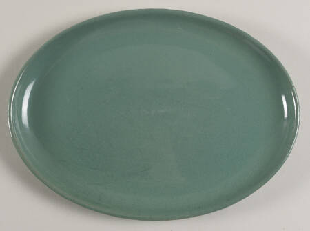 Manor Green 9" Oval Serving Platter