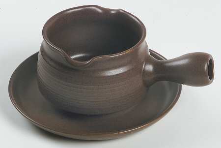 Mayflower Round Gravy Boat & Underplate