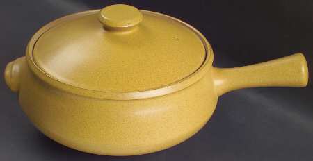 Ode 2 Qt Round Covered Casserole