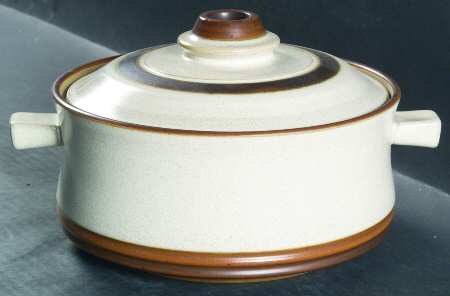 Potter's Wheel Rust Red 2.5 Qt Round Casserole No Lid