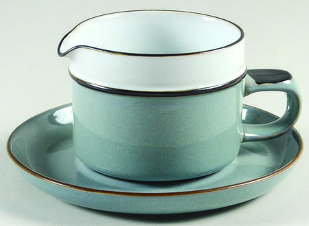 Romance Gravy Boat & Underplate