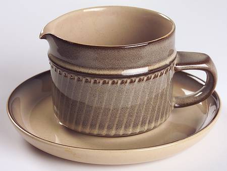 Sonnet Gravy Boat & Underplate