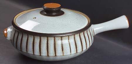 Studio 2 Qt Round Covered Casserole