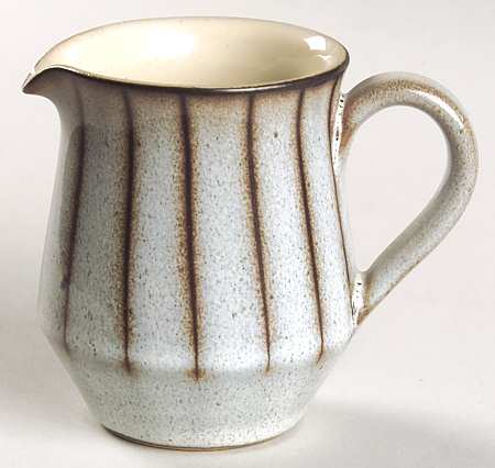 Studio Mini Creamer