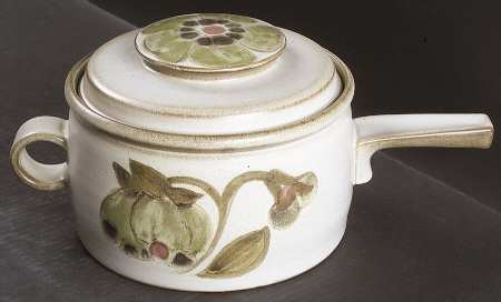 Troubadour 2.5 Qt Round Covered Casserole