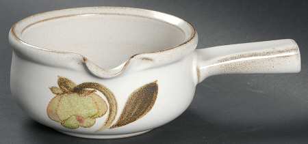 Troubadour Round Gravy Boat