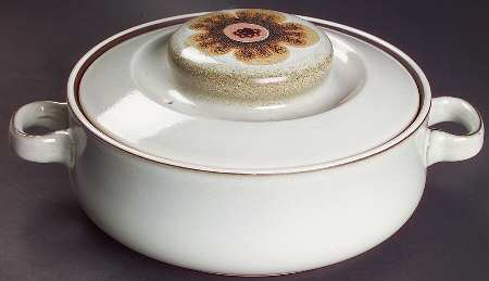 Westbury 1.5 Qt Round Covered Casserole