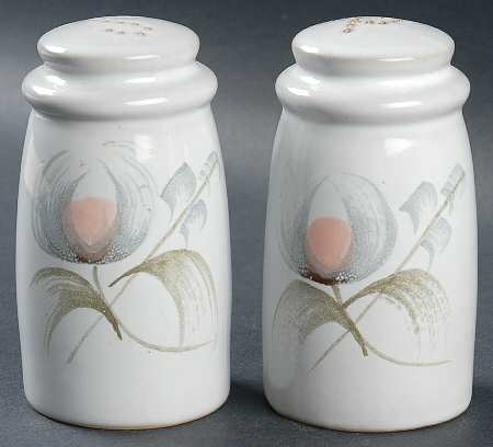 Whisper Salt & Pepper Set