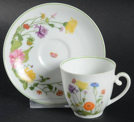 Wonderland Flat Demitasse Cup & Saucer Set