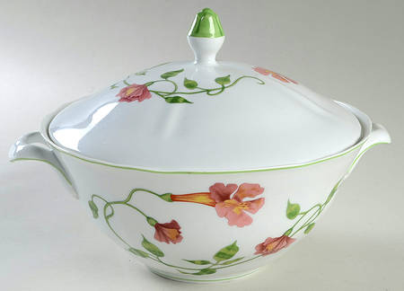 Your Majesty Round Covered Vegetable