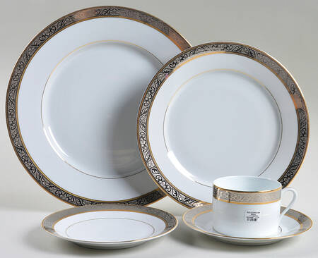 Orleans 40 Piece Estate Set