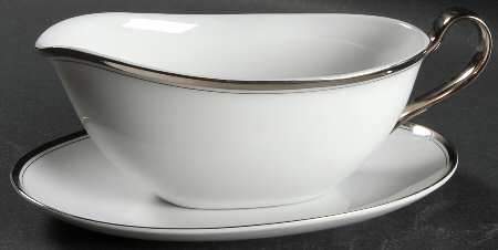 Happiness Gravy Boat & Underplate/Relish