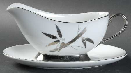 Matrimony Gravy Boat & Underplate