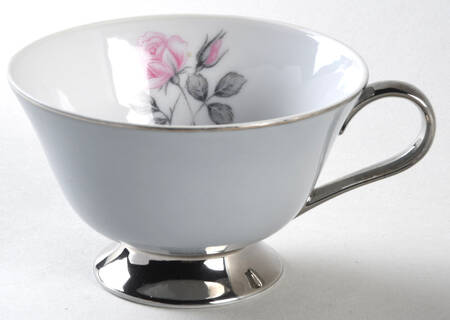 Rose Deville Footed Cup