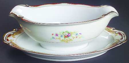 DIA3 Gravy Boat with Attached Underplate