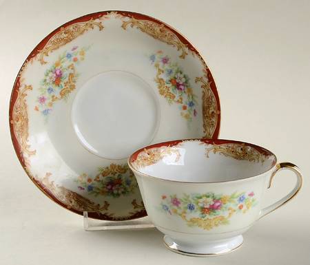DIA3 Footed Cup & Saucer Set