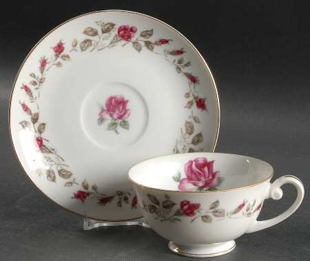 Moss Rose Footed Cup & Saucer Set