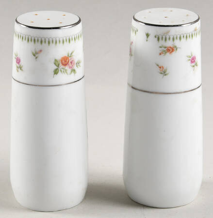 Alicia Salt & Pepper Set