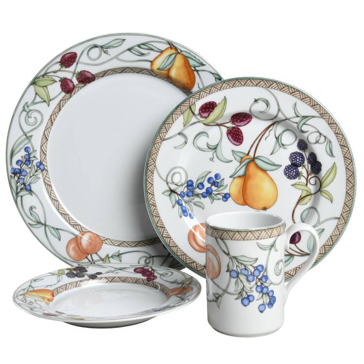 Umbrian Fruits 32 Piece Estate Set