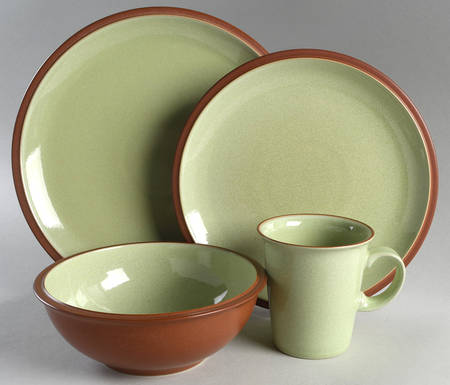 Juice Apple 4 Piece Place Setting