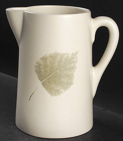 Energy Leaf 80 Oz Pitcher